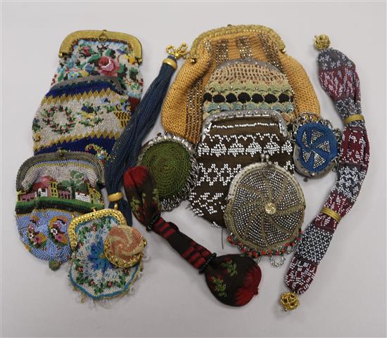 Four 19th century purses, 4 cut steel, knitted purses and a cut steel purse and 2 misers pursers and 3 others (14)